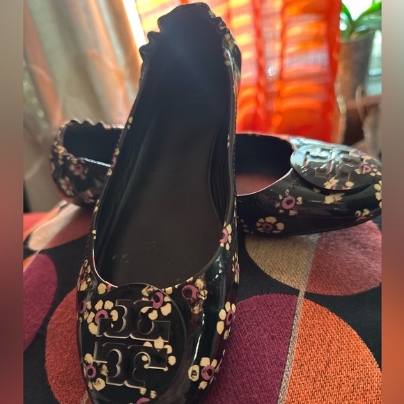 Tory Burch Floral Flats - Picture 4 of 5